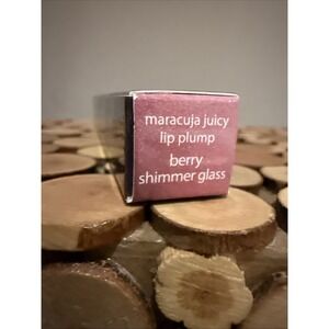 Tarte ~‎ Maracuja Juicy Lip Plump ~ Berry Shimmer Glass ~ 2.7 g ~ NIB